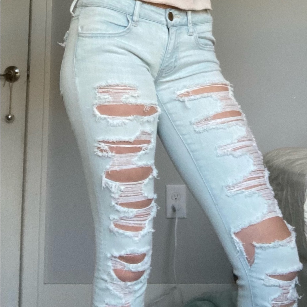 Low rise * 4-XLong * Light Wash * American Eagle